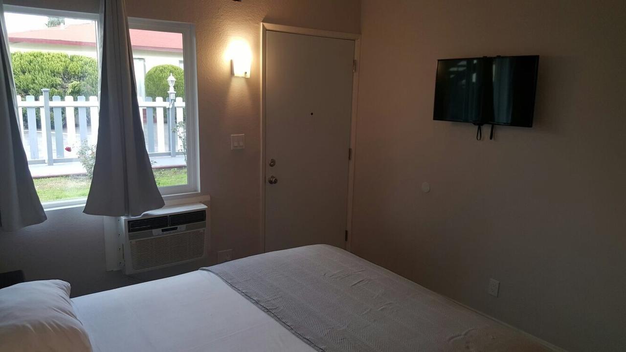 Good Knight Inn Motel - Los Angeles — Photos 2